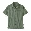 Chemises PATAGONIA M'S BACK STEP SHIRT SMALL CURRENTS: SEDGE GREEN 22 Vert -Vêtements casual Homme Soldes Boutique 9 105830 53139 slgn 01