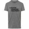 T-shirts BLACK DIAMOND M STACKED LOGO TEE CHARCOAL HEATHER 22 Gris -Vêtements casual Homme Soldes Boutique 9 105948 m stacked logo tee charcoal heather ap730053 0036 01