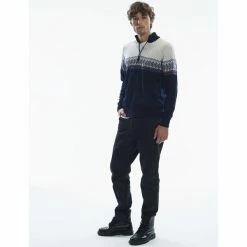 Pulls DALE OF NORWAY HOVDEN M SWEATER NAVY BLUESHADOW INDIGO 23 Bleu / Blanc 11 Pulls DALE OF NORWAY HOVDEN M SWEATER NAVY BLUESHADOW INDIGO 23 Bleu / Blanc -Vêtements casual Homme Soldes Boutique 9 116140 hovden m sweater navy blueshadow indigo 93441 c 04