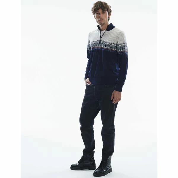 Pulls DALE OF NORWAY HOVDEN M SWEATER NAVY BLUESHADOW INDIGO 23 Bleu / Blanc 6 Pulls DALE OF NORWAY HOVDEN M SWEATER NAVY BLUESHADOW INDIGO 23 Bleu / Blanc – Image 4
