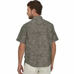 Chemises PATAGONIA M'S S/S SELF GUIDED HIKE SHIRT MONK FLOW GARD GREEN 23 Vert -Vêtements casual Homme Soldes Boutique 9 116768 41905 mfga 03