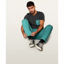 T-shirts SNAP MONOCHROME POCKET T-SHIRT LIGHT BLACK 22 Vert / Gris -Vêtements casual Homme Soldes Boutique 9 73450 monochrome pocket t shirt light black mt0002 004 04