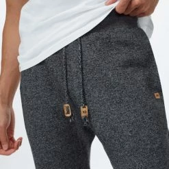 Joggings TENTREE M ATLAS PANT METEORITE BLACK MARLED 23 Gris 9 Joggings TENTREE M ATLAS PANT METEORITE BLACK MARLED 23 Gris -Vêtements casual Homme Soldes Boutique 9 88902 tcm1471 0361 04