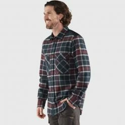 FJALLRAVEN Chemises FJÄLLRÄVEN ÖVIK TWILL SHIRT M DARK NAVY-DARK GARNET 23 Rouge / Bleu -Vêtements casual Homme Soldes Boutique 9 95220 ovik twill shirt m dark navy dark garnet 84133 555 356 03